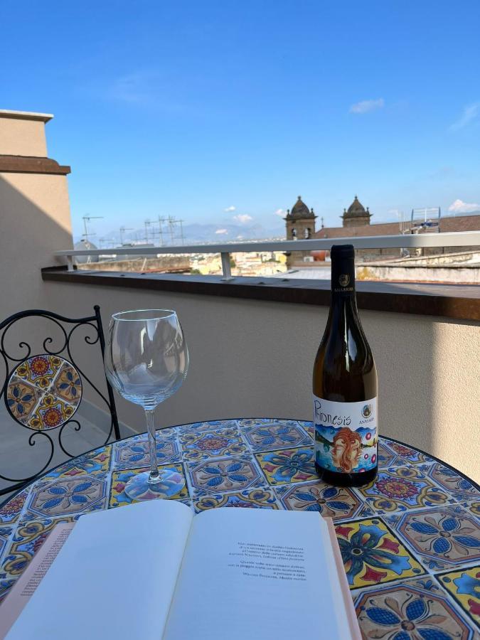 カステッランマーレ・デル・ゴルフォLa Terrazza Sul Golfoアパートメント エクステリア 写真
